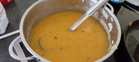 Apfelküchle und Kartoffelsuppe